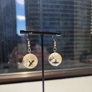 1989 TV Seagull Earrings